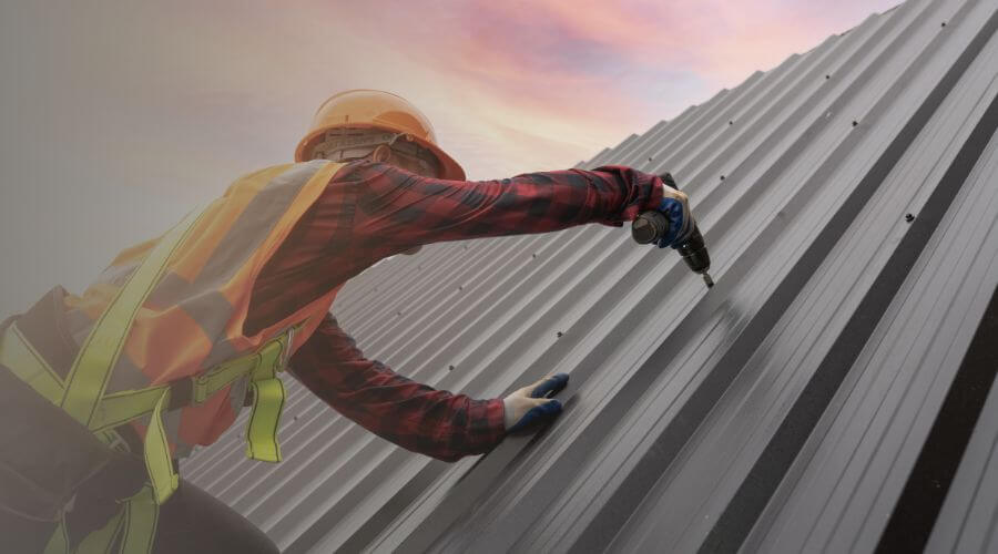 Professional gutter cleaning in Guy, TX